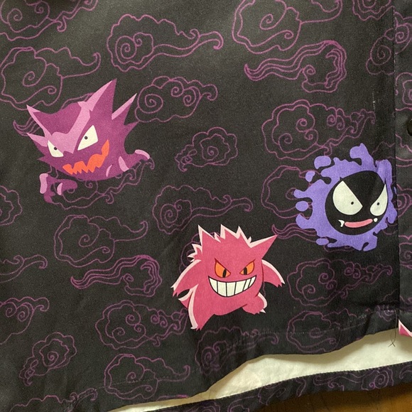 RARE Pokémon button down shirt - Picture 5 of 8